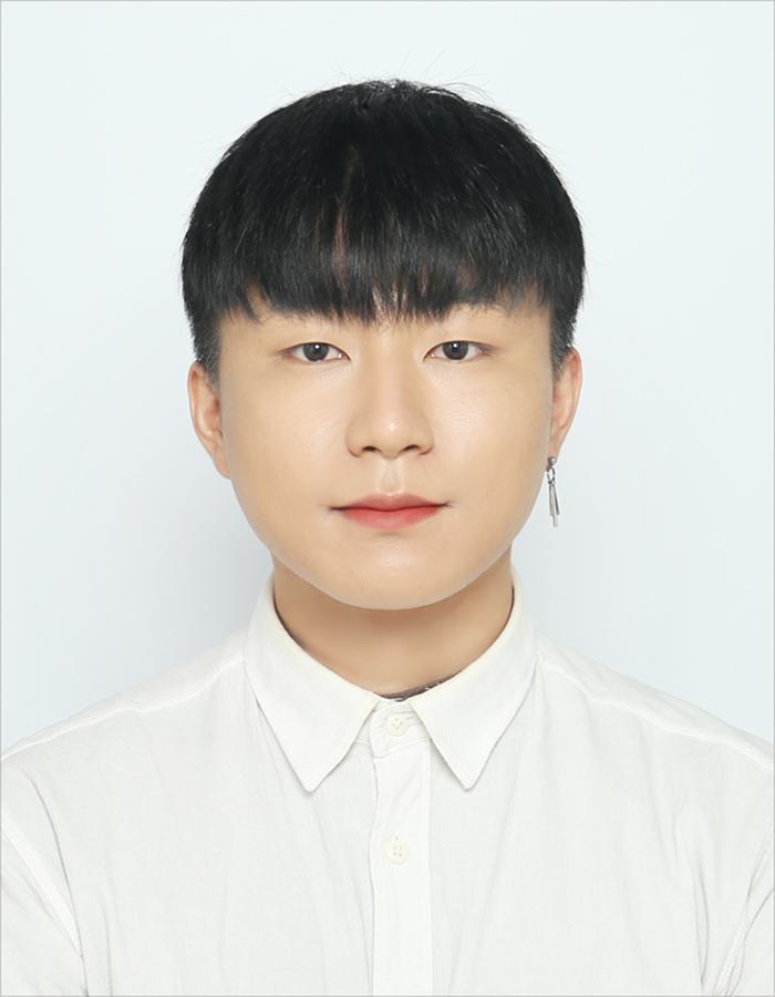 김정관 증명사진